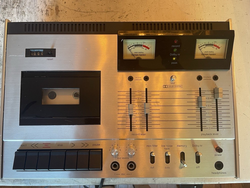Harmon Kardon Tape Deck HK2000 With Manual