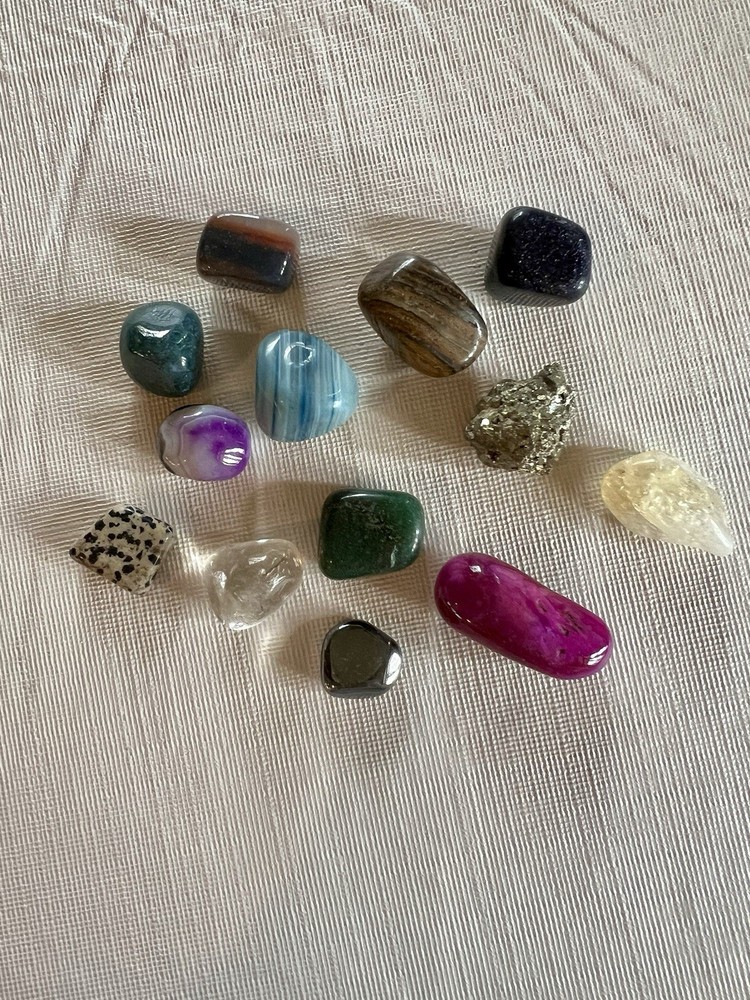 Assorted Multicolor Rock and Gem Collection bundle Set