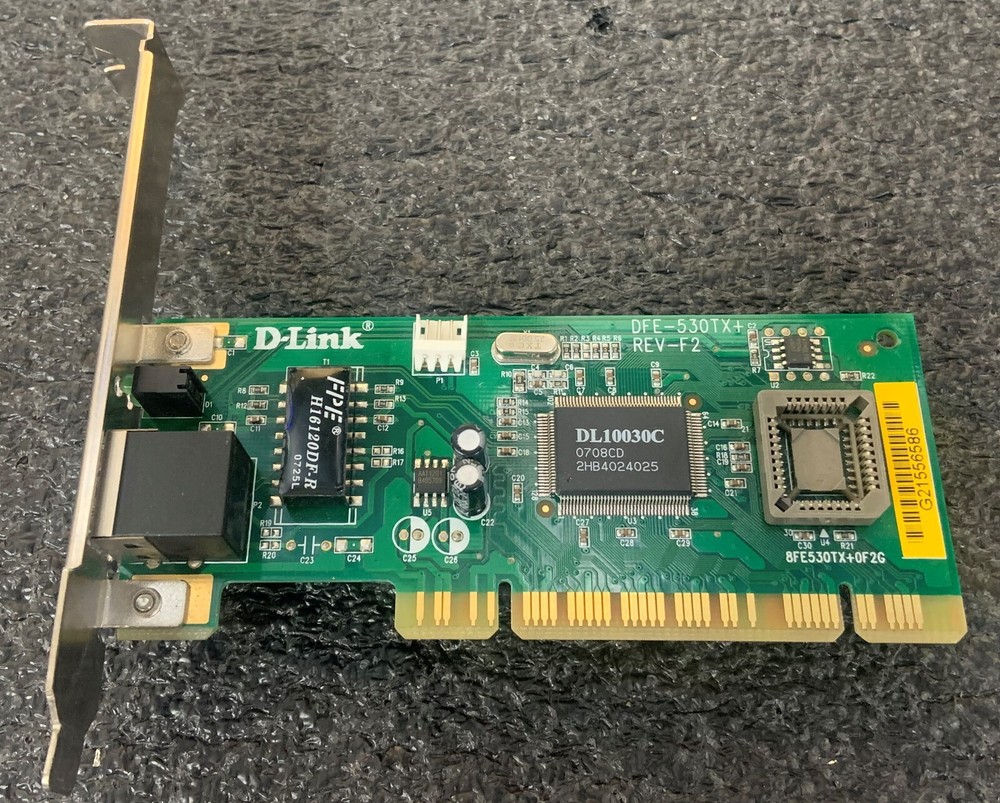 D-Link DFE-530TX+ 10/100 Fast Ethernet Desktop Adapter