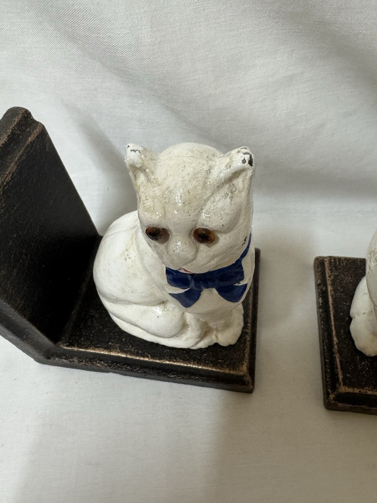 Vintage Style Cast Iron Cat Bookends