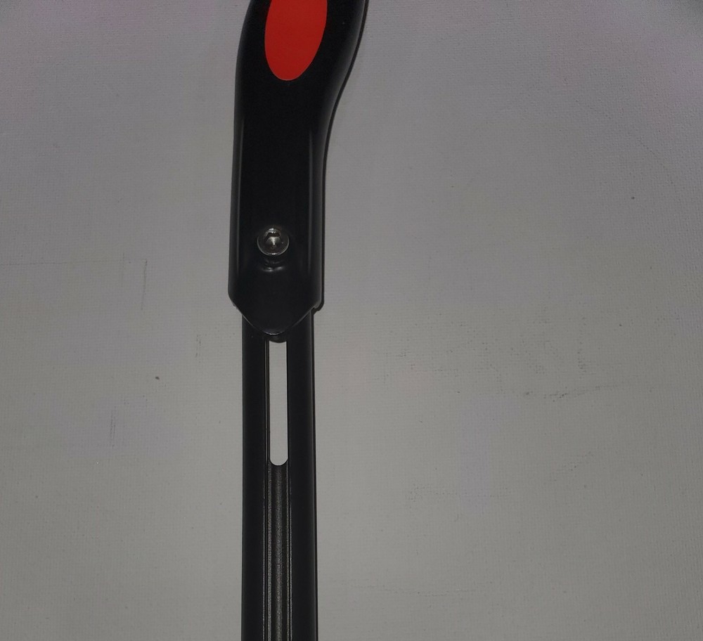 Center mount black adjustable kickstand