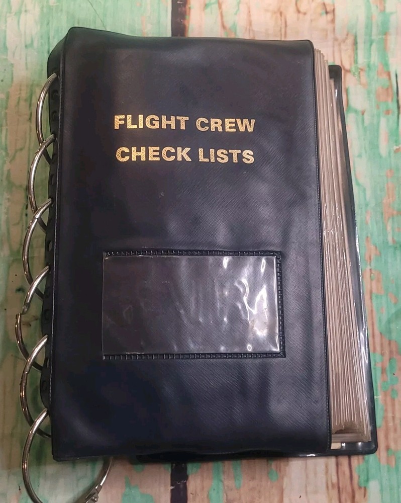 US Military Flight Crew Check Lists Booklet M966 Tow 1980s