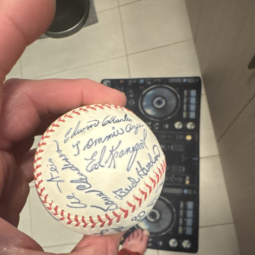 MLB Autographed Baseball Multiple Signatures Calvin Koon Ron Taylor Ed Kranepool
