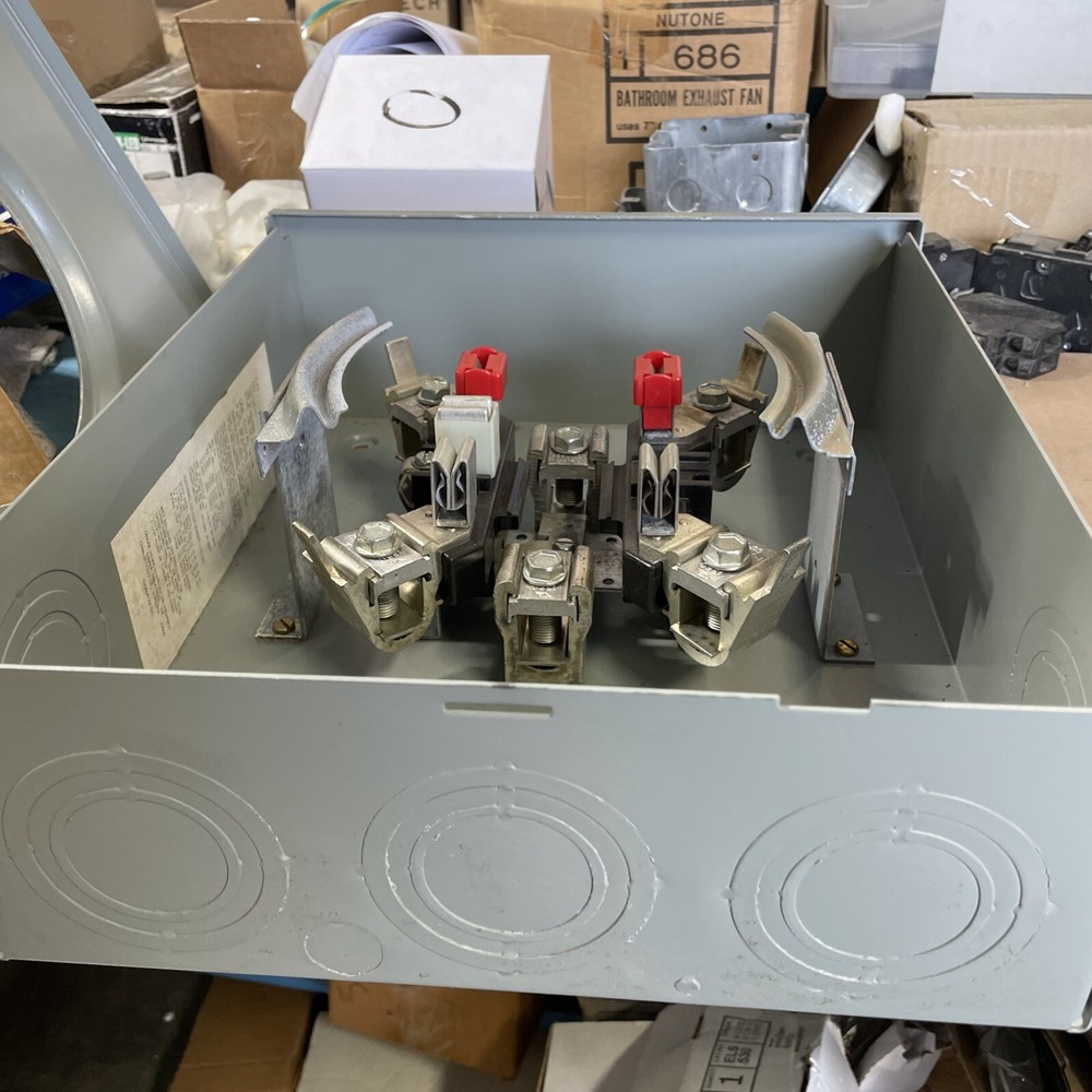 Crouse Hinds Arrow Hart Meter Socket RS192C 1 PHASE 3WIRE 200A TYPE 3R 4 JAWS