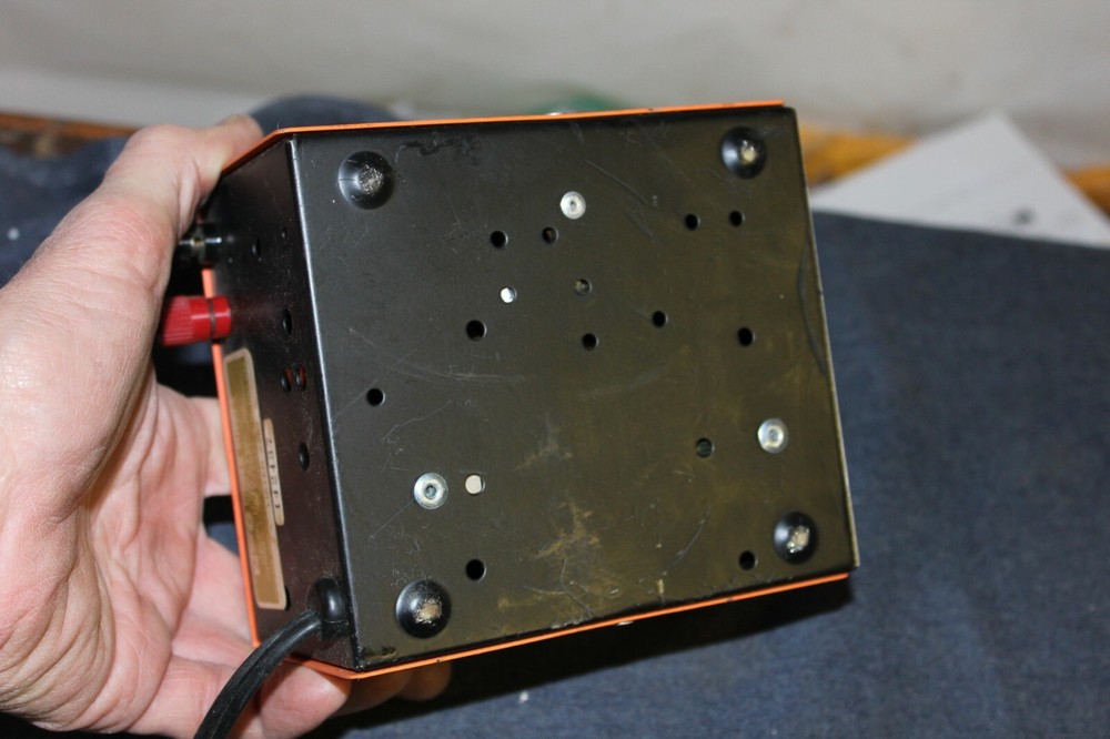 NPC 12 VOLT POWER SOURCE TESTED WORKING