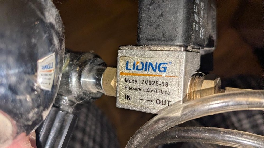 Hydrofarm (CO2) Carbon Dioxide System Regulator Liding 2V025-08