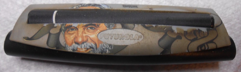Futurola Chong Roller: Rolling Machine