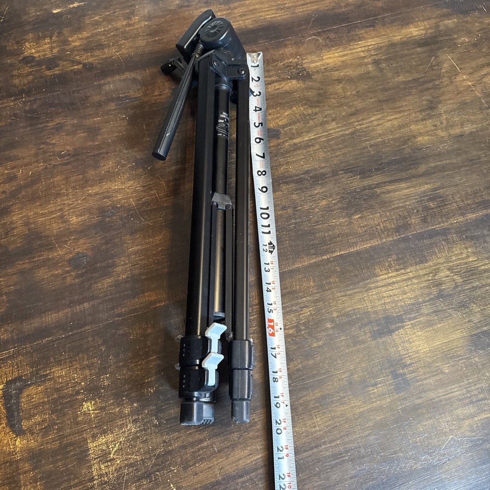 Coast Compact Camcorder/Camera Tripod Model VTR-77G
