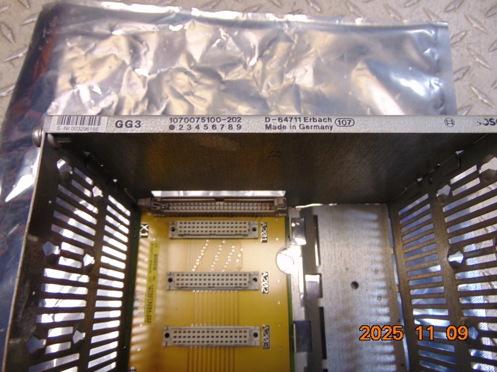 BOSCH 1070075100-202 CHASSIS RACK