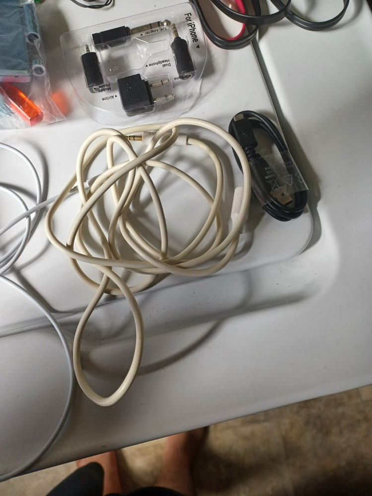 Electronic Junk Lot; Read Description for more information.