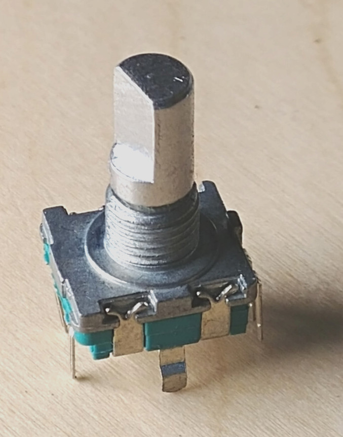 Zoom R8 encoder new with nut and washer