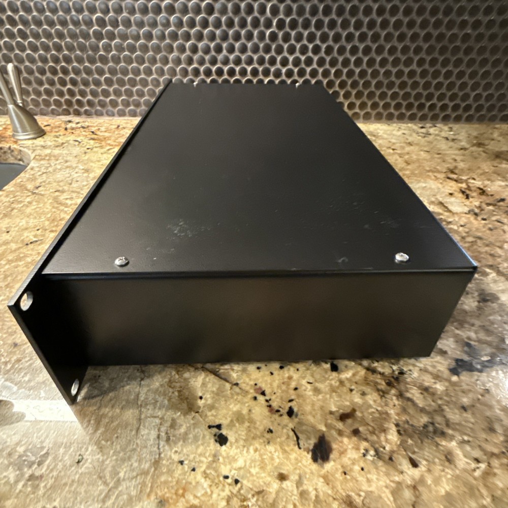 VINTECH AUDIO DUAL72 Mic Pre-Amp Processor Black. Class A, All Discrete.