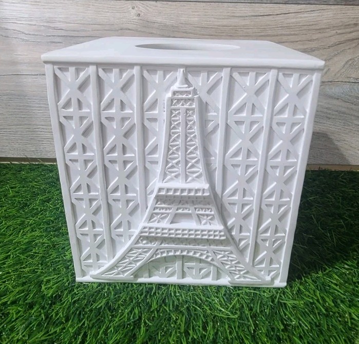 WHITE TEXTURED RESIN EIFFEL TOWER TISSUE BOX HOLDER
