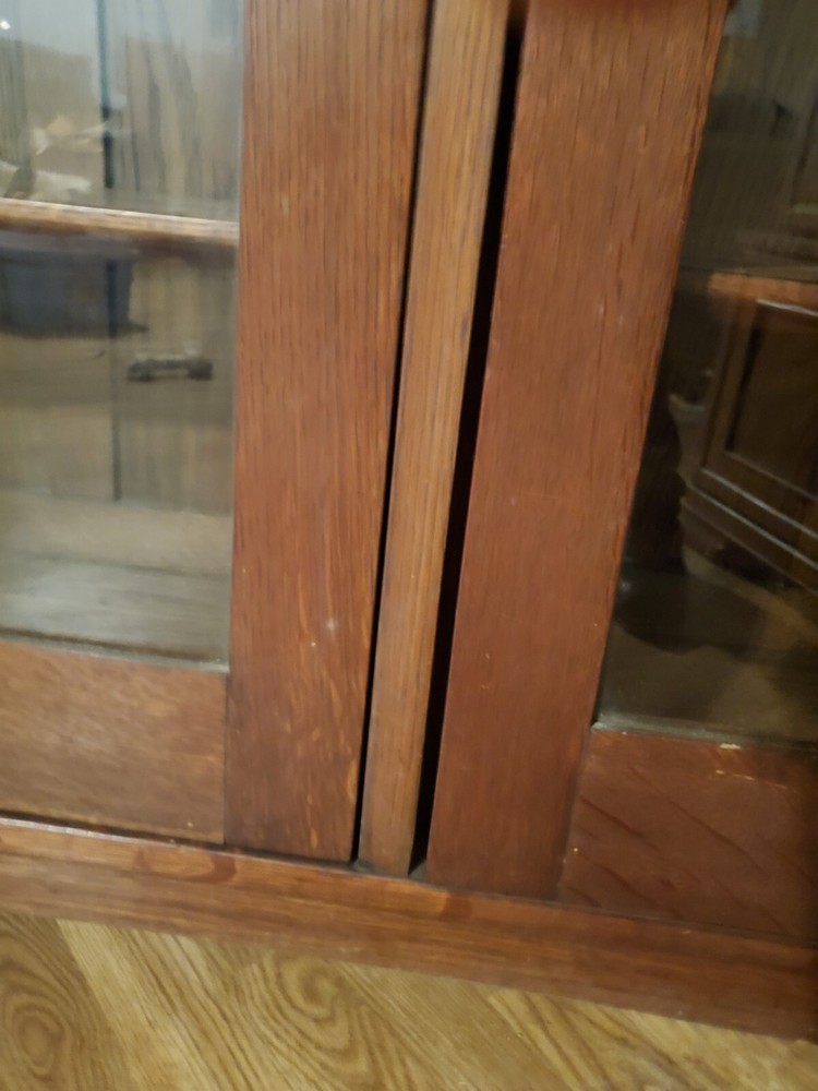 STICKLEY MISSION COLLECTION OAK TWO DOOR BOOKCASE