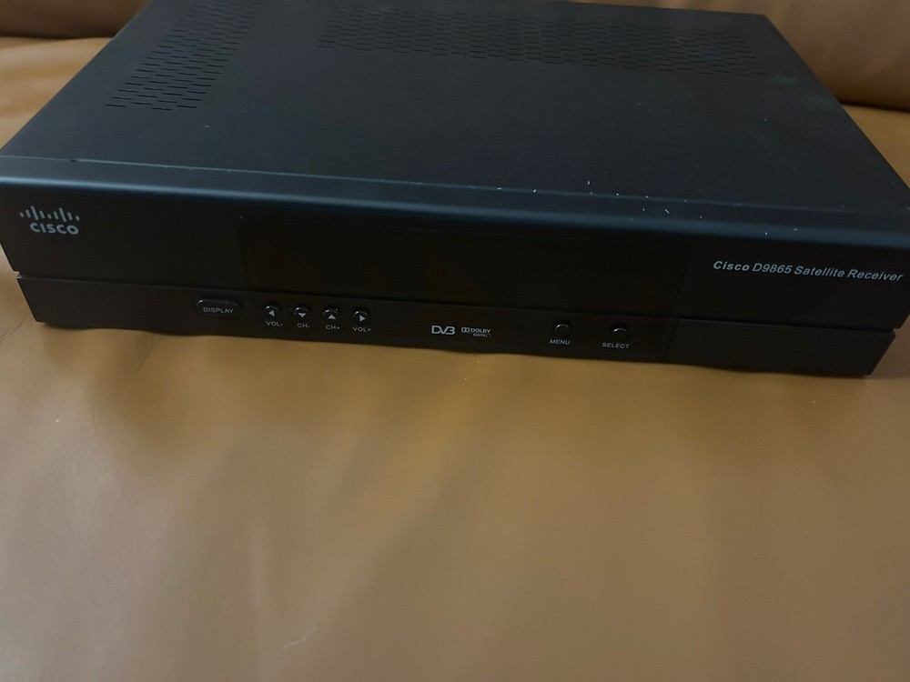 Satellite TV Receiver Decoder CISCO D9865-H ~ Remote, Power, Manuals, Cable ~ VG