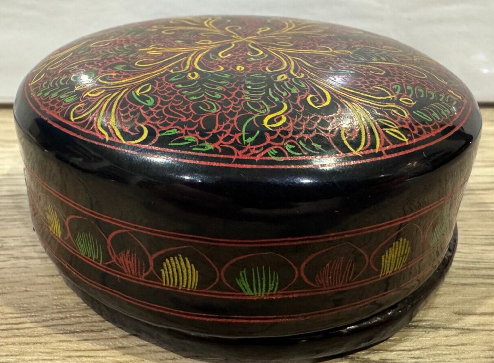Six Lacquerware Coasters in Round Lacquerware Container