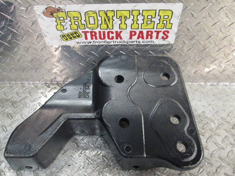 Peterbilt Engine Mount 01-26826-001 (548-10889)