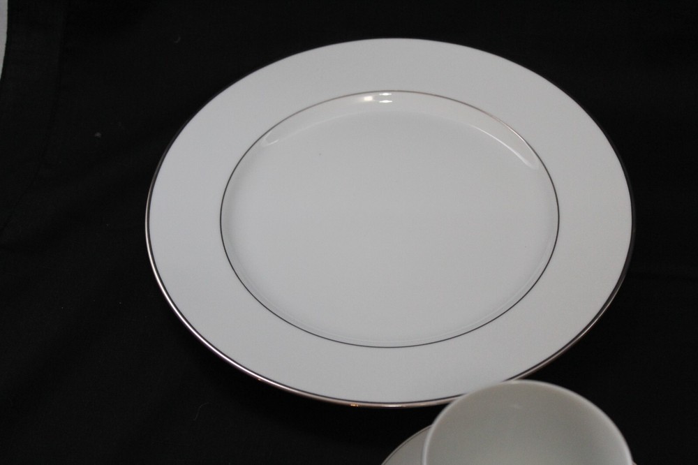 Gorham Hallmark Platinum 5 Piece Place Setting