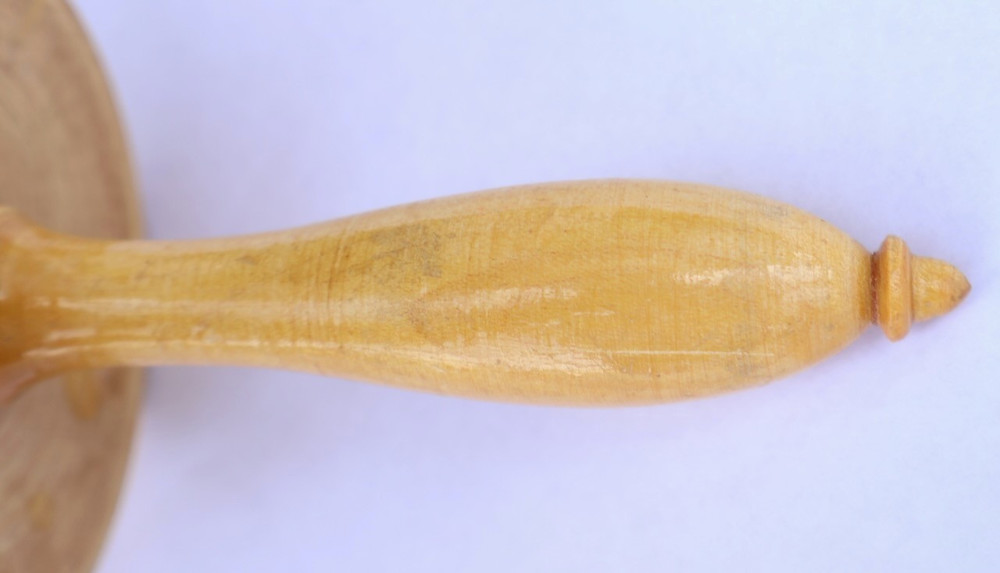 Case No. 52 Darner & Needle Darning Egg / ART. 1550 / Mountain Top Tools