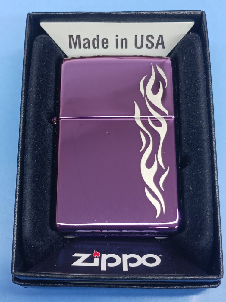 Zippo Abyss Pocket Lighter with Flame 24814