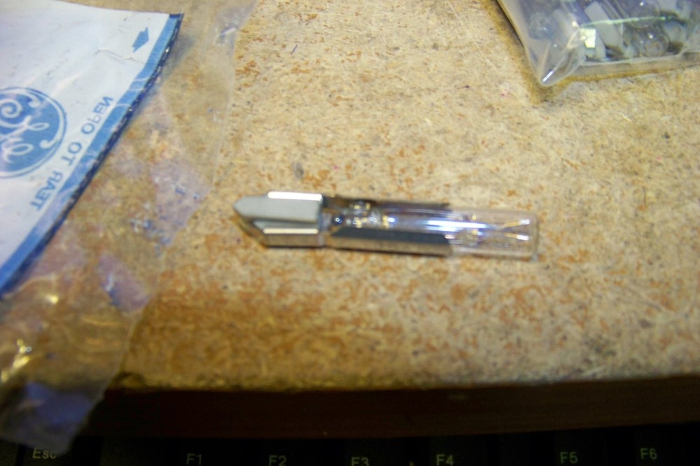 nib ge 35a2 minature light bulb