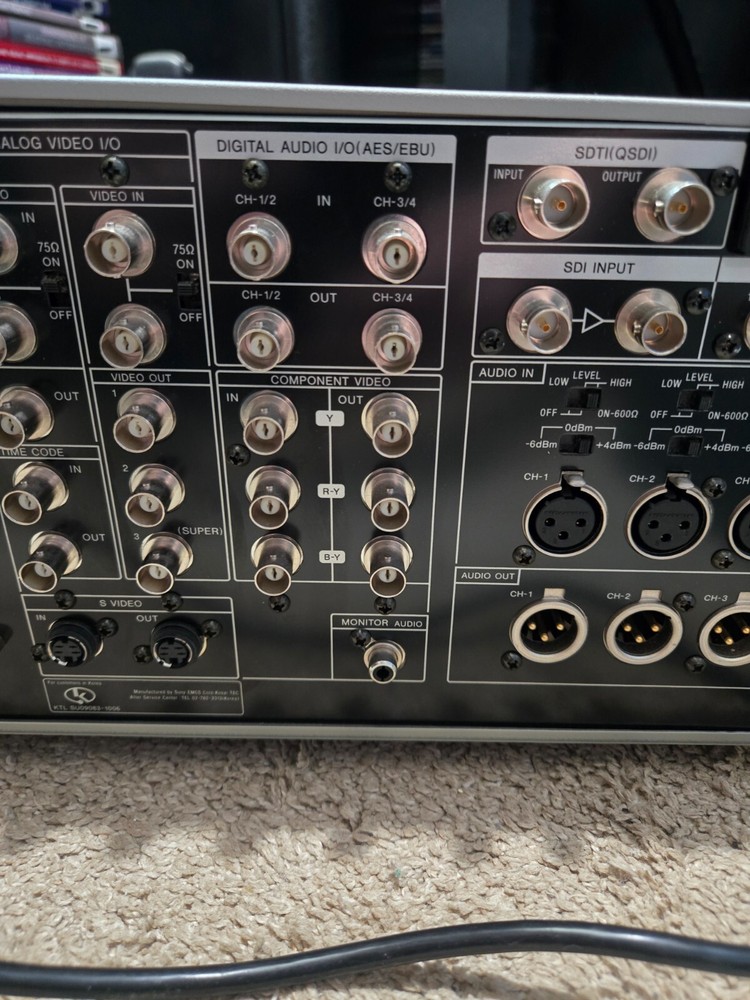 Sony DSR-2000 Digital Videocassette Recorder