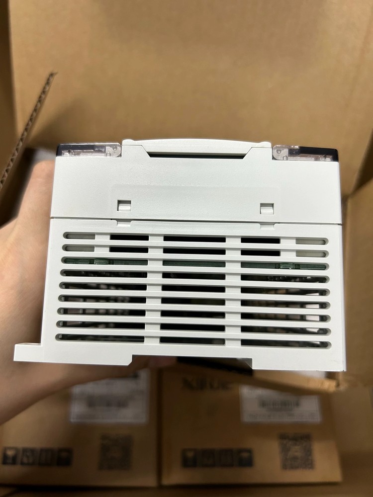 1pc Xinje XC2-48R-E Brand New Programmable Controller