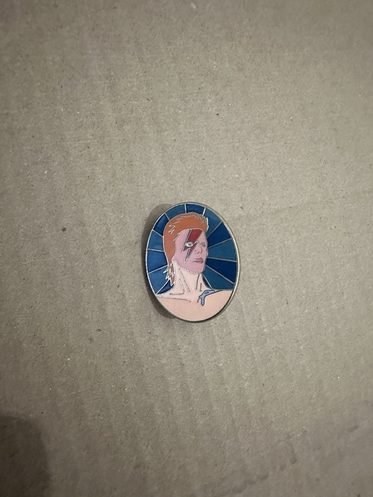 David Bowie Ziggy Stardust Pin