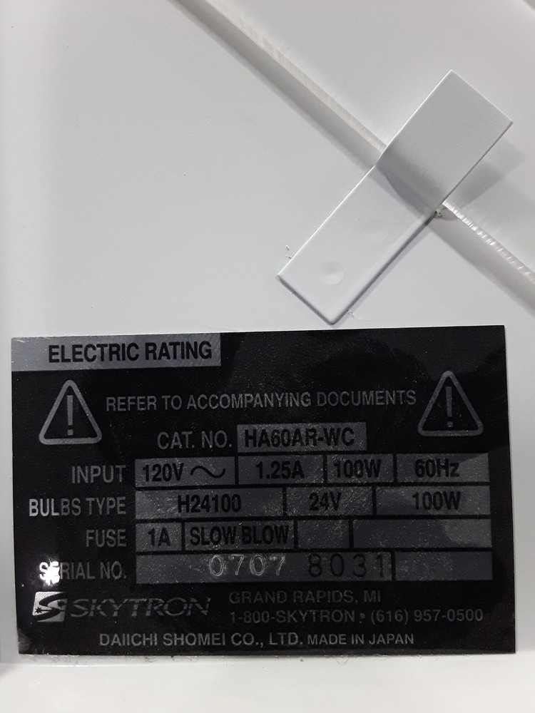 Skytron Mini Argos Surgical Light