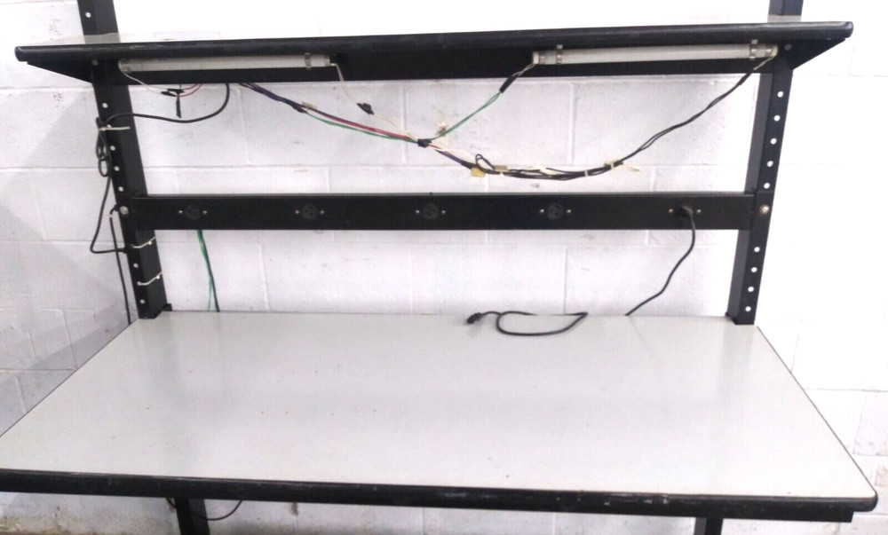 BLACK METAL WORK BENCH 2 X 32 W
