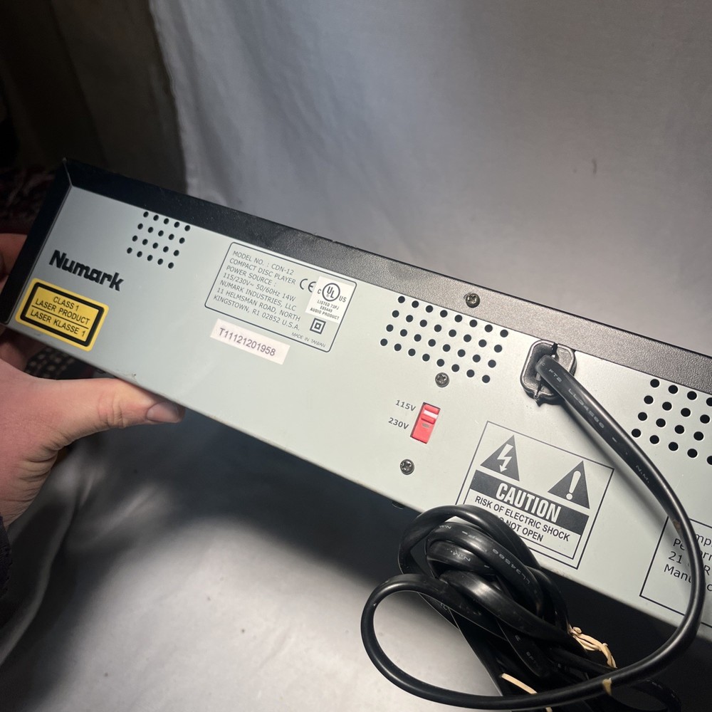Numark CDN-12 Professional CD Compact Disc Player - TESTED