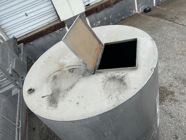 600 Gallon SS Tank