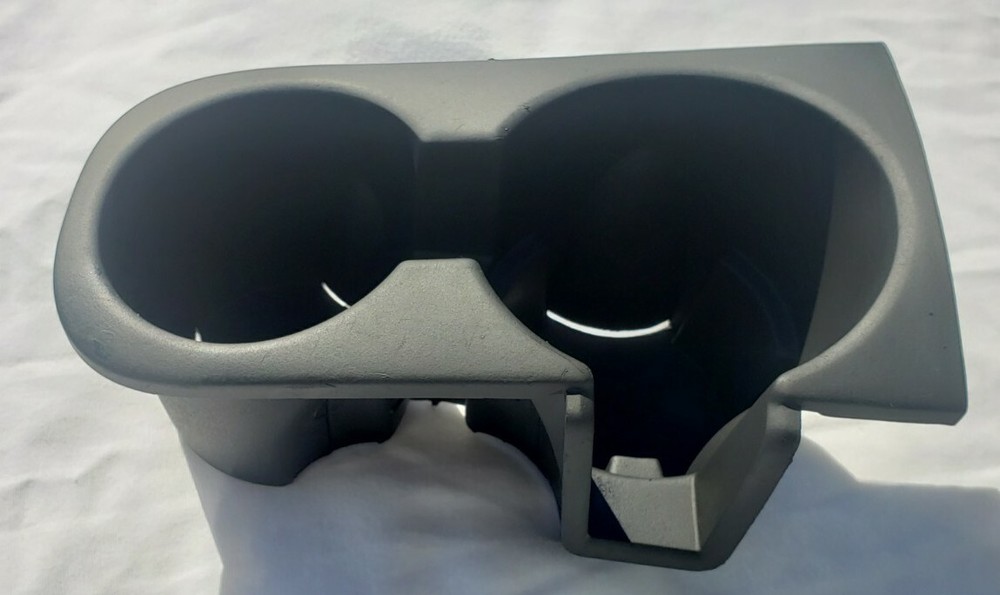 05-07 Jeep Liberty Center Console Cup Holder Insert