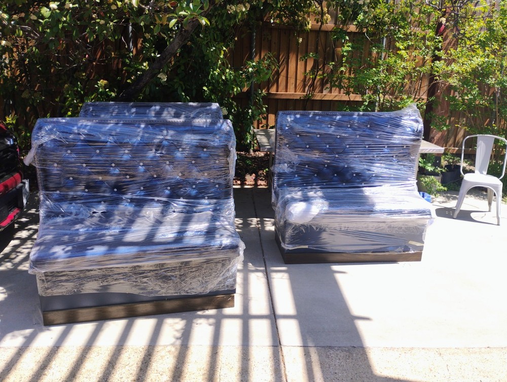 Dining chairs & Blue colored booth chairs (Used)