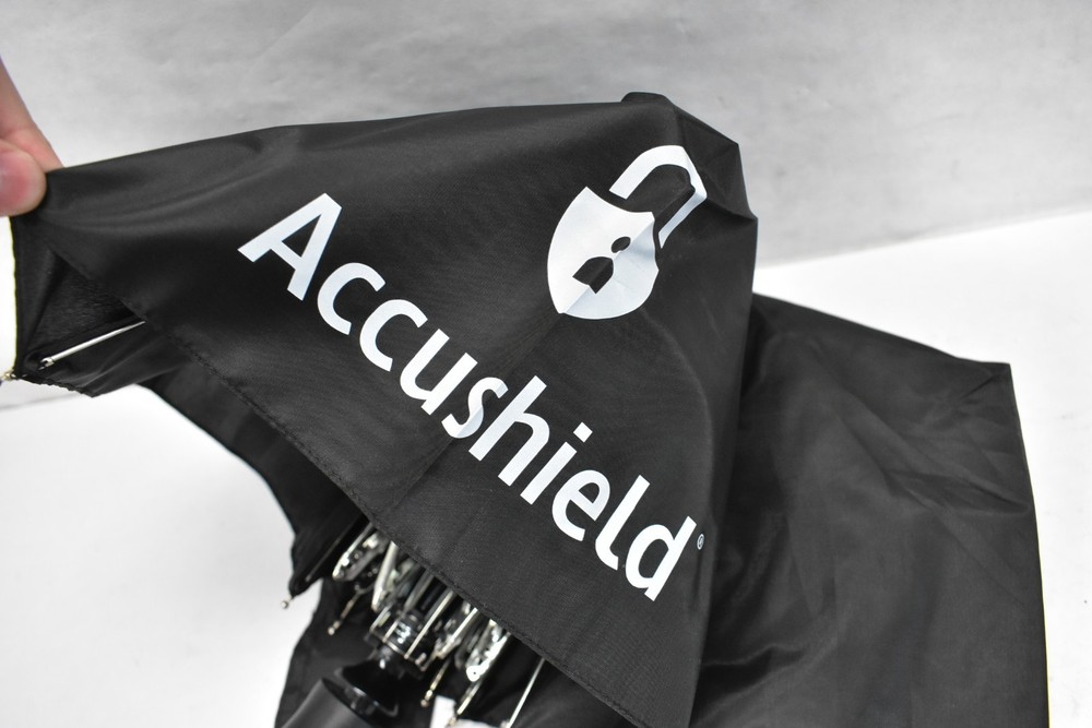 Totes Automatic Open/Close Umbrella Black BRANDED Wind Proof Resistant