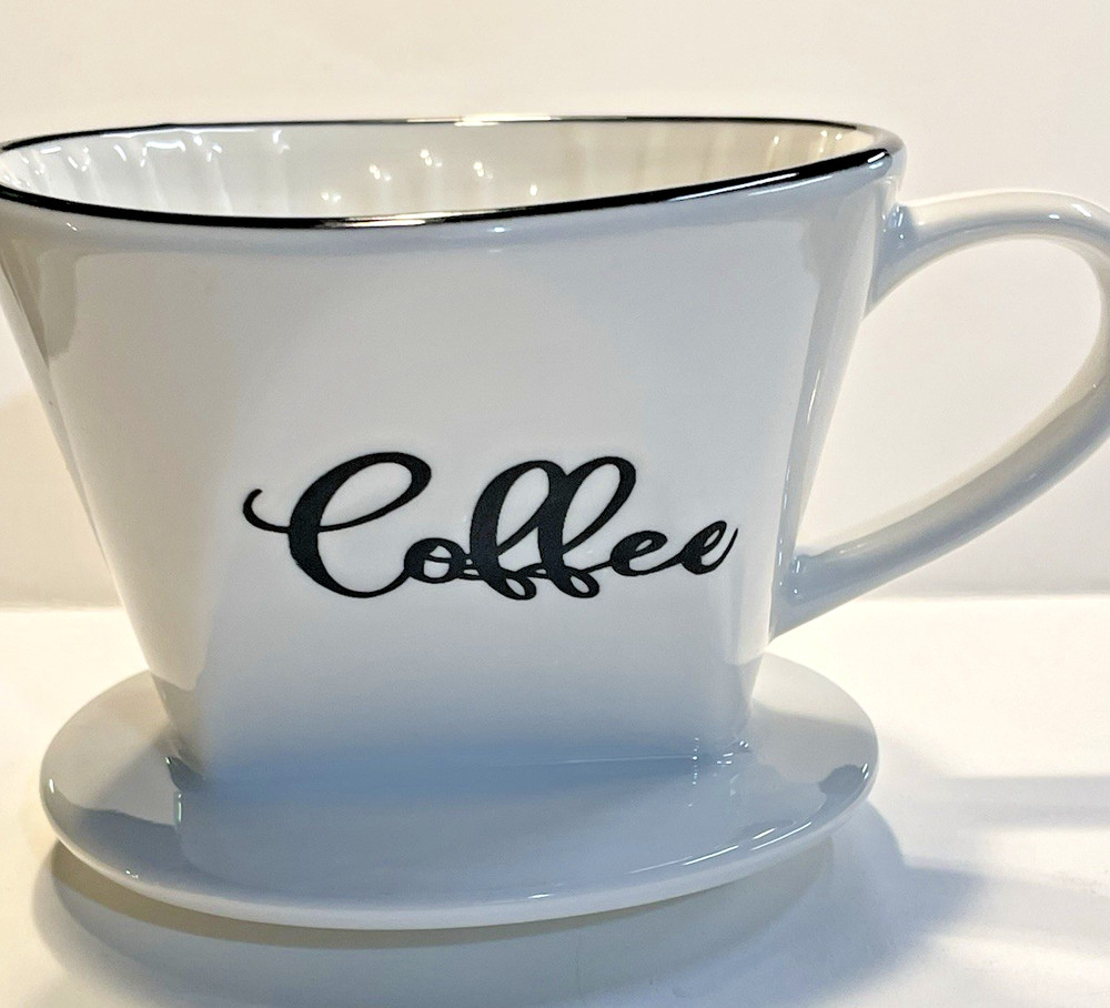 White SINGLE CUP Ceramic Pour Over Coffee 3 HOLE EXCELLENT