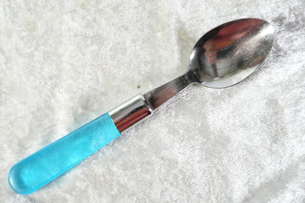 Pier 1 Acrylic Handle Flatware 14 Pieces Azure Blue Transparent