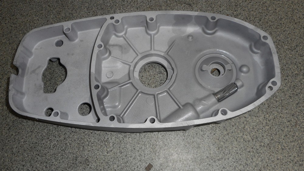 Chain case timing chain case engine housing smooth housing