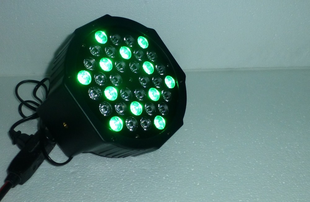 Artic 36 -1" W Flat Par Light LED with Single bracket.