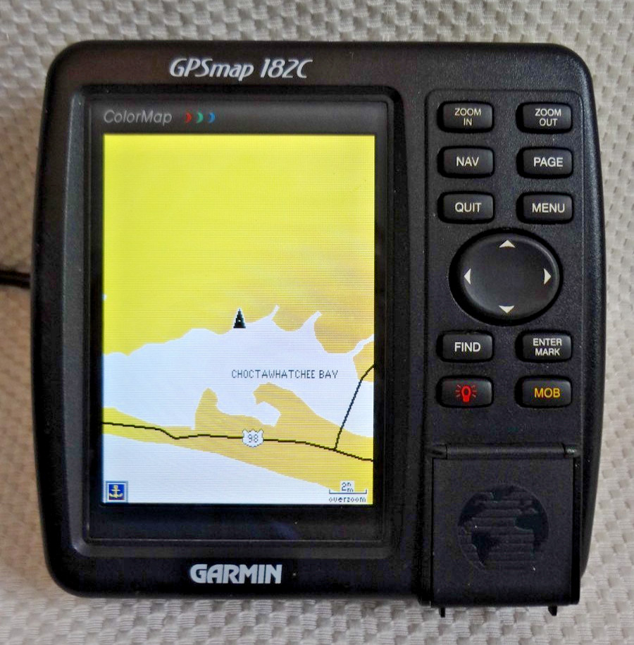 GARMIN GPSMAP 182C MARINE CHART PLOTTER FISHFINDER GPS UNIT w/ MOUNTING KNOBS