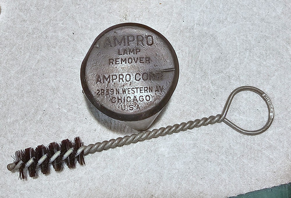 Ampro Accessory Kit for Compact Projector