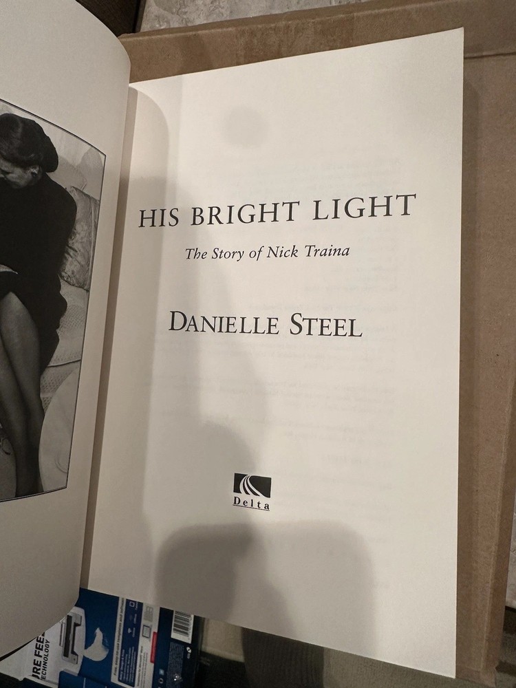 His Bright Light Book- Nick Traina, Danielle Steel