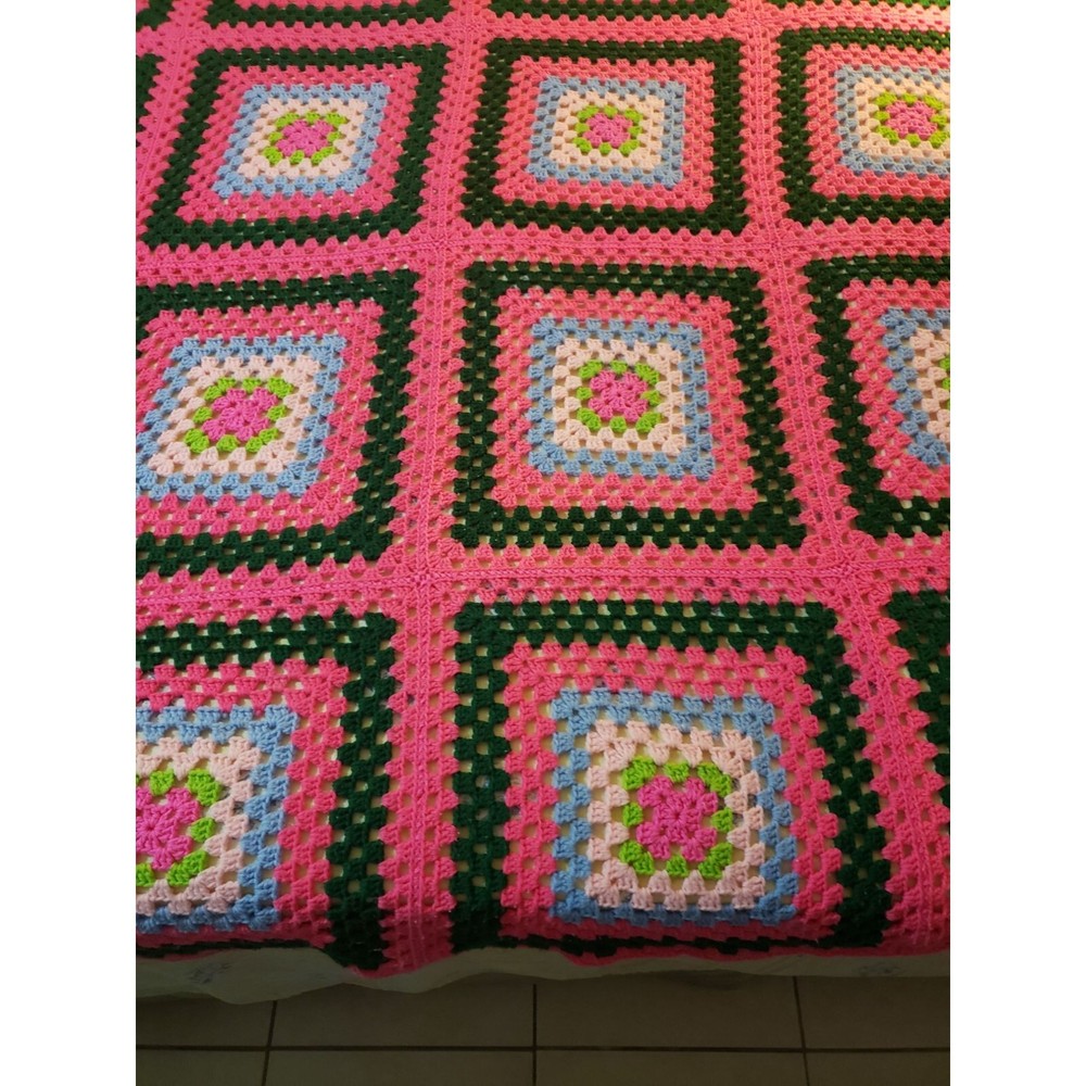 Granny Square handmade Crochet 77" x 98" Bedspread Throw Multicolor