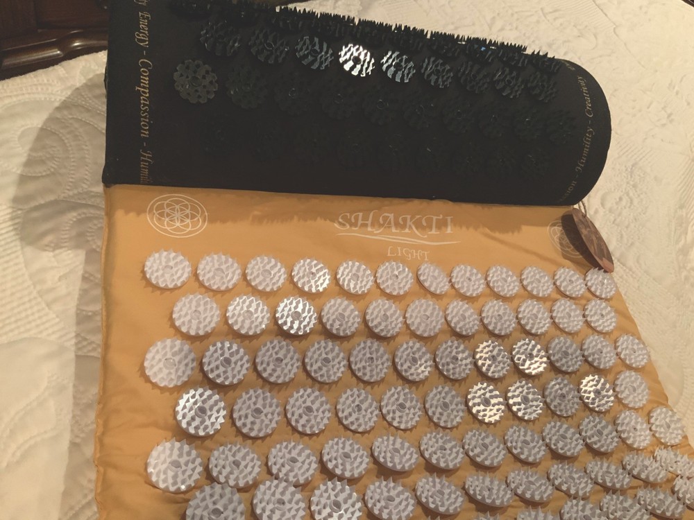 Shaki Mat and Pillow