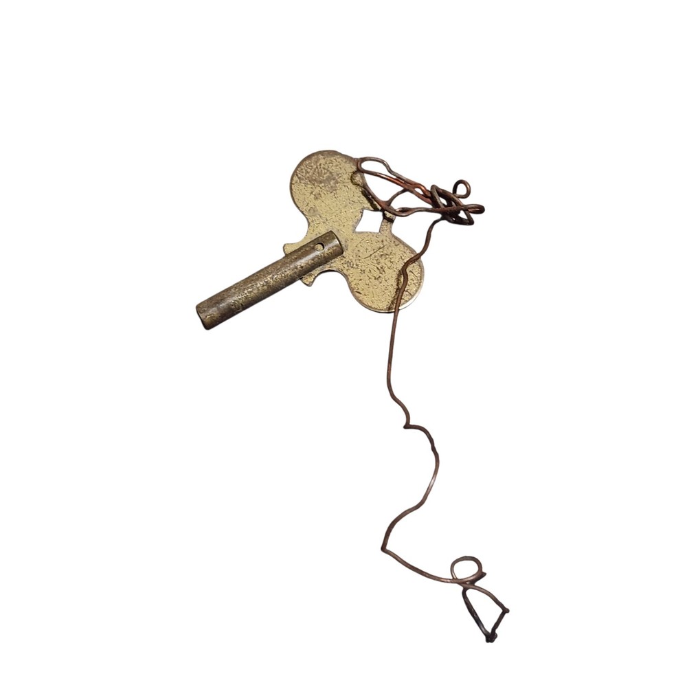 Syroco Oval Wall Clock with Winding Key White Gold Testing Working