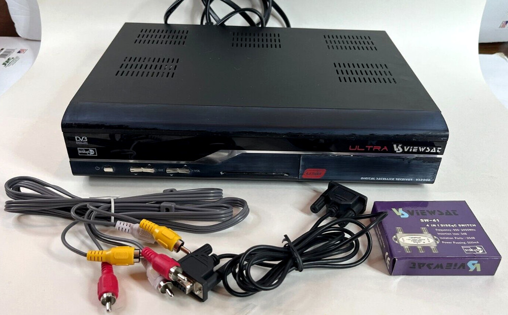 VIEWSAT Digital Satellite Receiver VS2000 ULTRA USB Host Interface, Cables, Box
