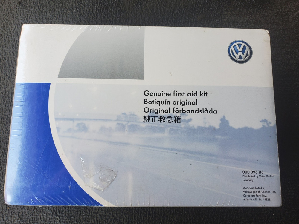 GENUINE VW FIRST AID KIT NEW/UNOPENED 000 093 113