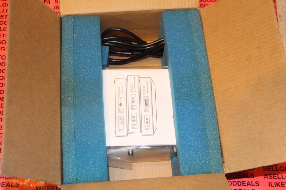 Black Box LE602A-R3 Ethernet Repeater BNC Connection New