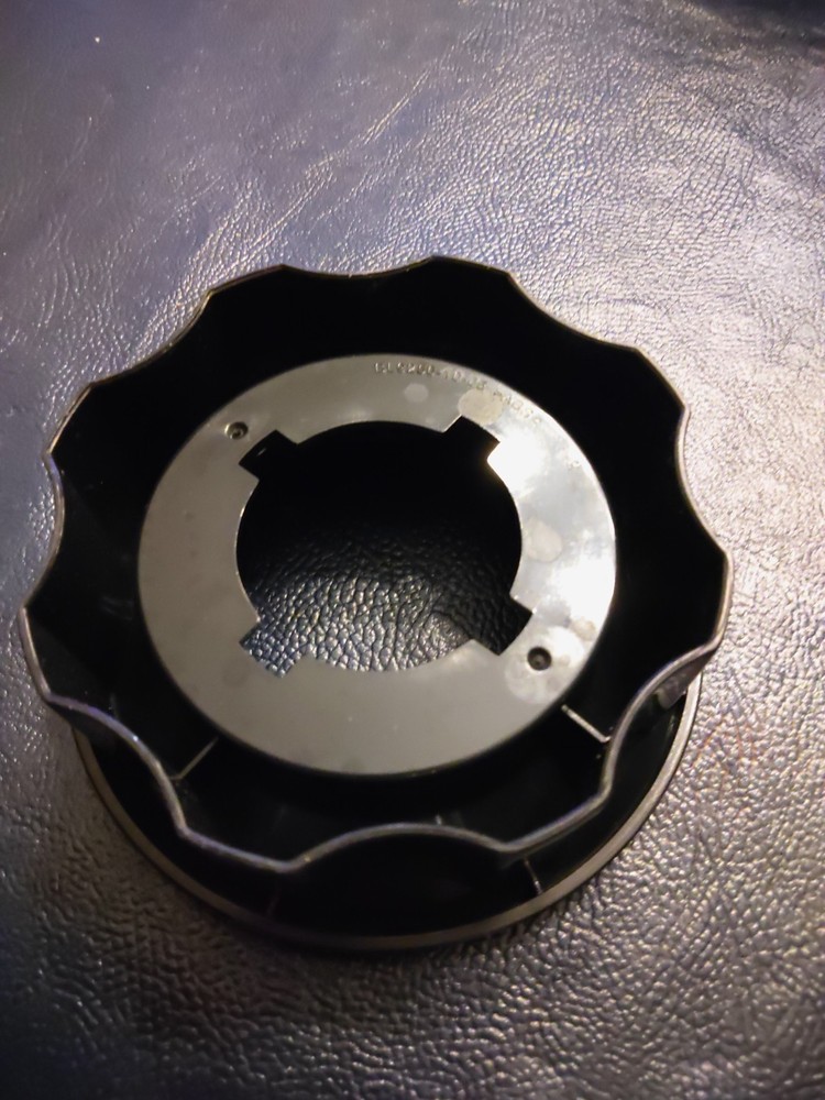 Hamilton Beach Wave Action Base Nut Only