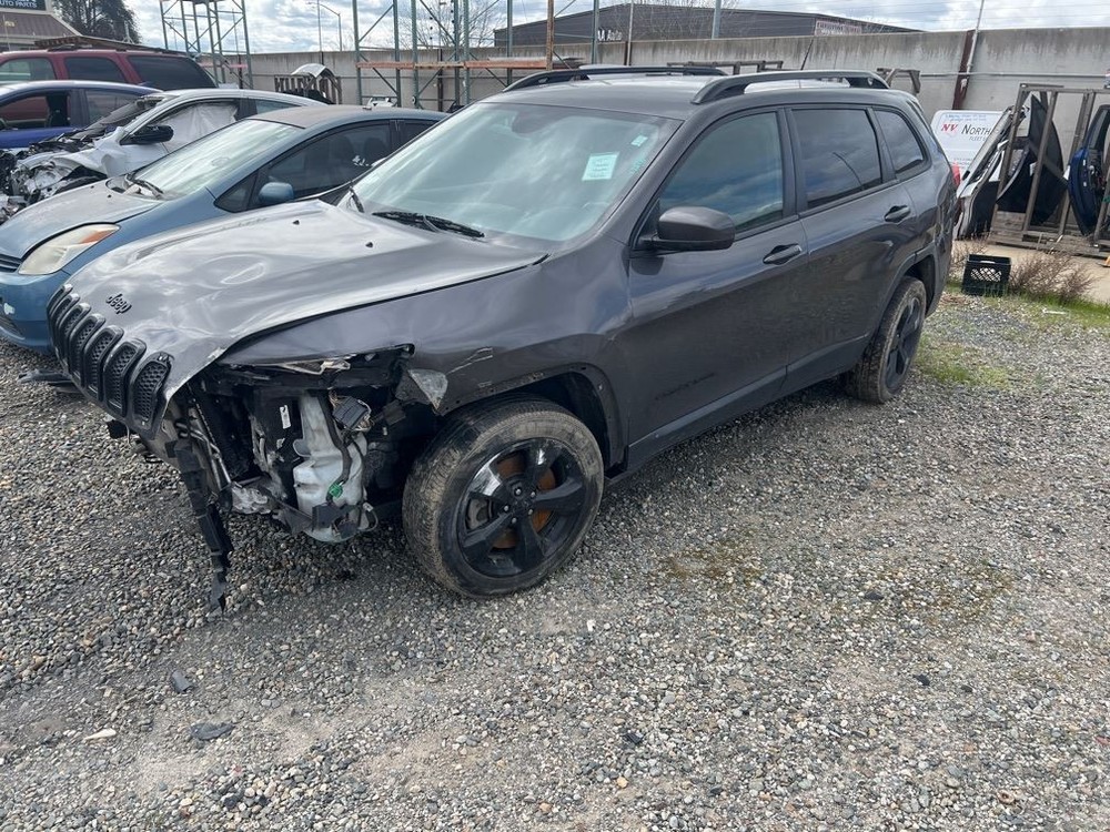 LEFT GRY ROCKER PANEL MOULDING OEM 2018 JEEP CHEROKEE